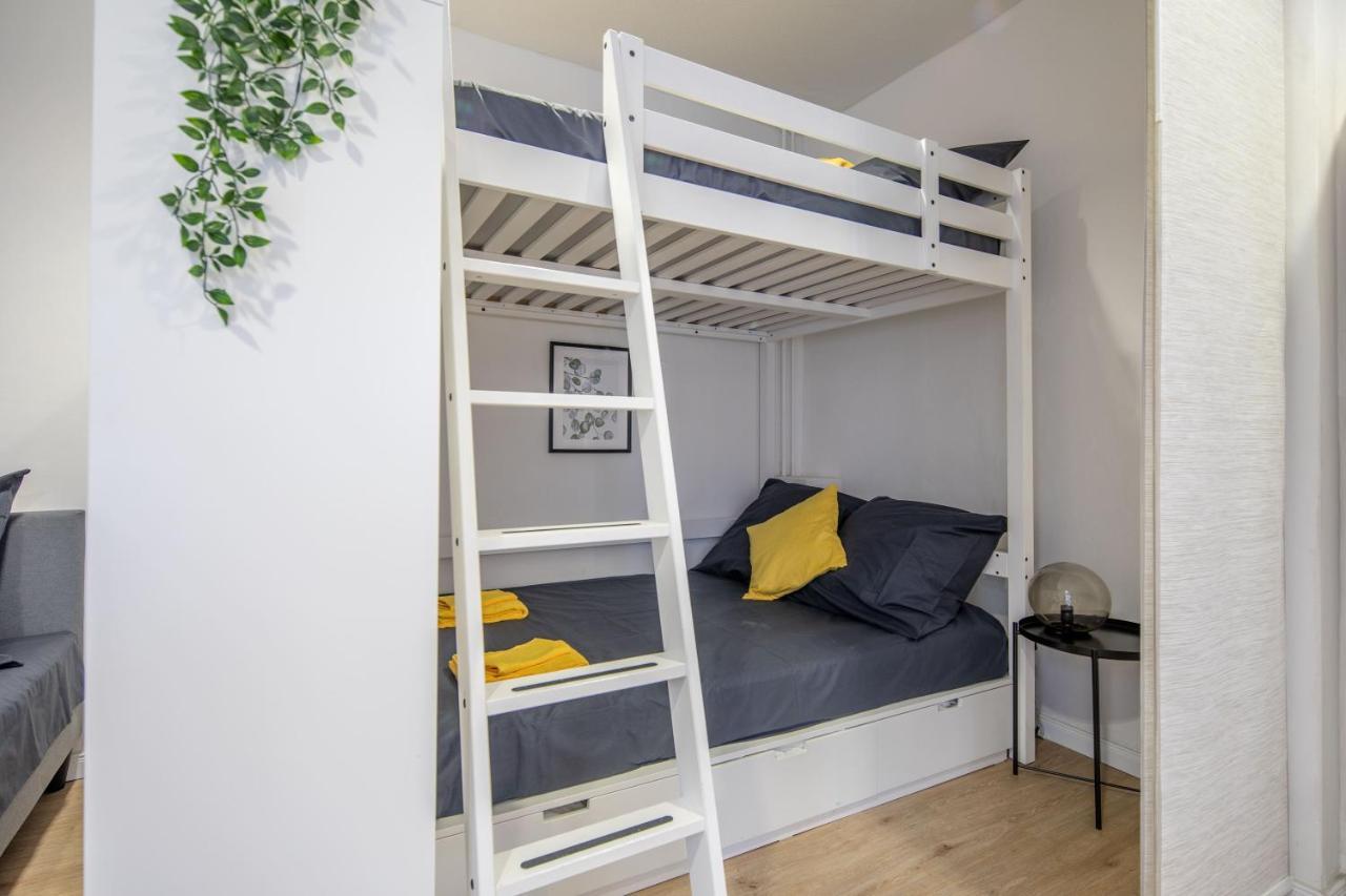 Апартаменты Studio Loft With Walk-In Rain-Shower Гамбург Экстерьер фото